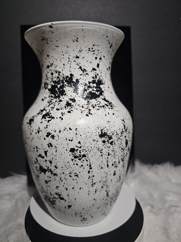 Dalmatian Vase - Image 4